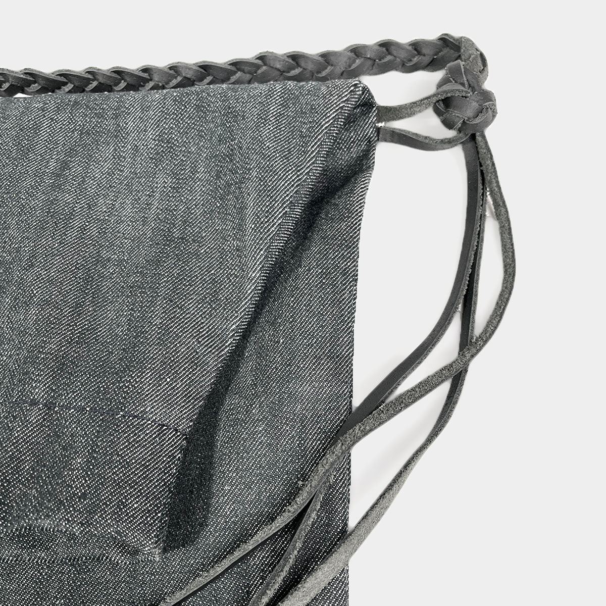 BLACK MESSENGER CROSS BODY BAG