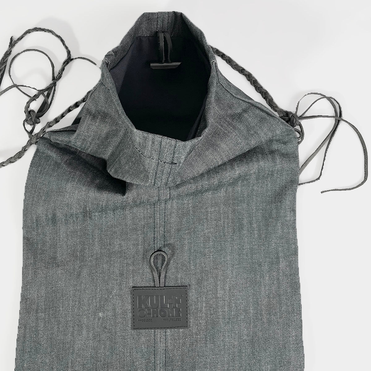 BLACK MESSENGER CROSS BODY BAG