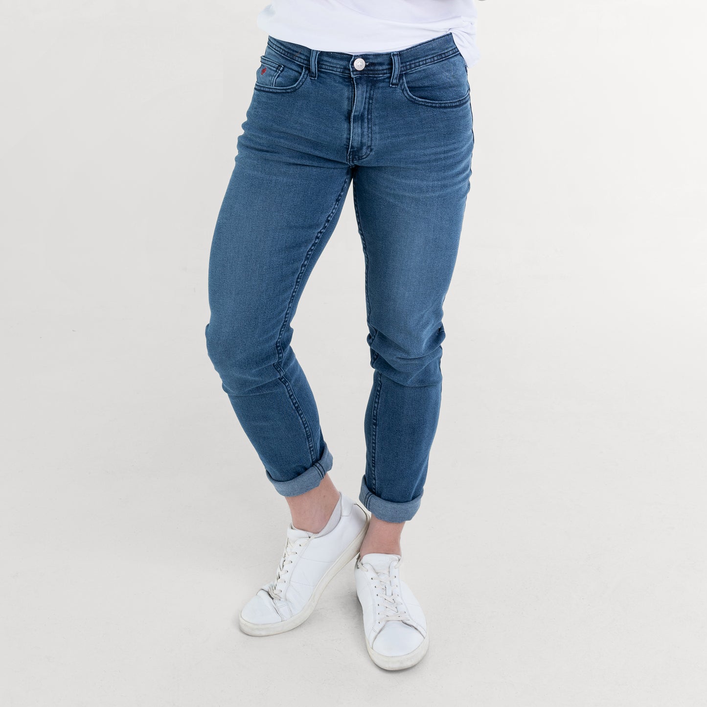 VINTAGE WASH JEANS
